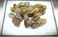 阿富汗 西瓜色 碧璽原礦顆粒，可以觀塘店自取。Tourmaline Rough 100% Natural 。