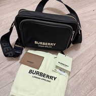 Burberry 尼龍側背包 郵差包