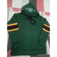 HIJAU Green leaf houdie with striped variations on the sleeves, size M