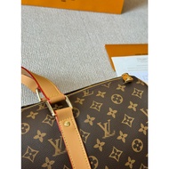 n and women on business trips, sports large-capacity bag be6