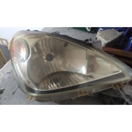 toyota avanza 2006 head lamp/ lampu depan kiri