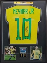 【收藏級】Neymar Jr 親筆簽名 巴西國家隊球衣裱框｜Fanatics 認證 #10
