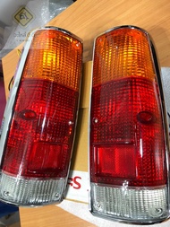 ไฟท้าย Isuzu KBZ  Faster Z  KB2200 (เลือกข้าง/คู่ ได้) ชุบโครเมี่ยม พร้อมขั้วและหลอด เกรดอย่างดี ยี่