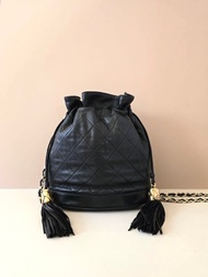 中古包 Chanel黑金流蘇水桶包 側背包 單肩包 斜孭包 二手肩背包