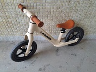 兒童平衡車 kid's strider