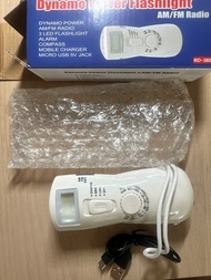 Dynamo Power Flashlight & AM/FM radio 手搖電筒 手提電話叉電器 收音機