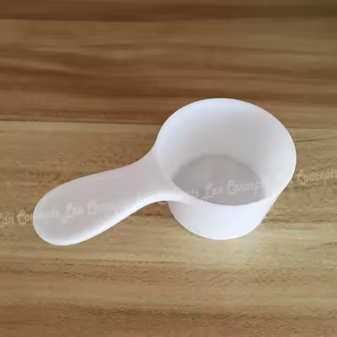 100pcs/lot 50ML Plastic Measuring Scoop 25 gram Spoon 25g Measure Spoons Kitchen Tools - white