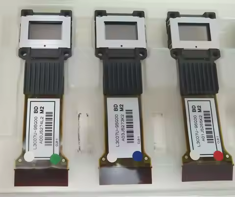 L3C07U-95G00 96G00 LCD Panel Prism Projector single LCD use For EPSON projector