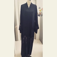 Jubah hitam Abaya privieta