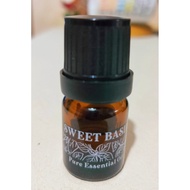 Easecox Sweet Basil Pure Essential Oil