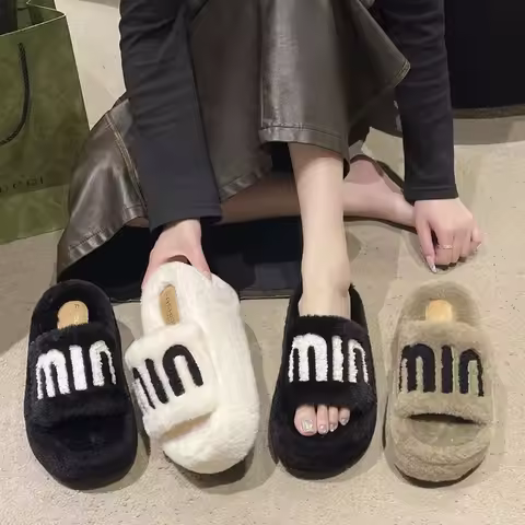 2025 Fashion Strap Fuzzy Slippers Women Indoor House Non Slip Warm Plush Woman Slippers Winter Comfo