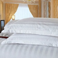 Sarung Bantal Hotel 50cm x 80cm