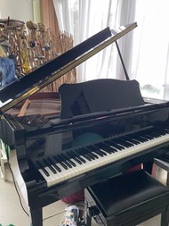 Yamaha GH1 baby grand piano