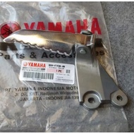 Rear Left Footstep B6H Foot Mount Bracket set Yamaha All New NMax, Nmax Neo, Nmax Neo S Original YGP