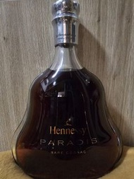 Hennessy Paradis