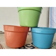 Pot Plastik / Pot Bunga / Pot Warna / Pot Bunga Hias / Bunga / Bunga