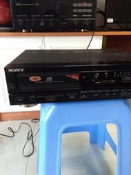 索尼CDP一228ESD，成色如圖，正常