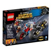 LEGO® 76053: Gotham City Cycle Chase (Retired Product)