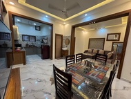 Rumah 1000 m² dengan 2 bilik tidur dan 2 bilik mandi peribadi di Kankhal (entire home/home stay/har 