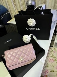 正版粉紅色Chanel 鏈條銀包woc wallet on chain