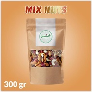 Mix Nuts Mixed Nuts/ (Mixed 3 Types of Nuts & 2 Dried Fruits) 300g Type 2/