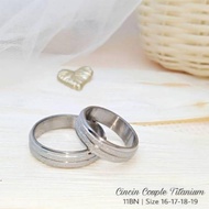 4s GROSIR SOLO || Cincin Titanium Pasir Silver dengan  Garis Satu Diamond | Cincin titanium Anti Kar