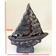 Vintage antique old school Cheng Ho ship display.