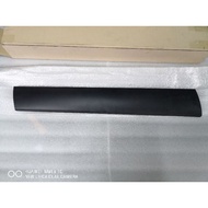 HONDA HRV 3M1 /3N1 2022 FRONT DOOR LOWER GARNISH LEFT (PASSENGER SIDE ) 75332-3M1-T01