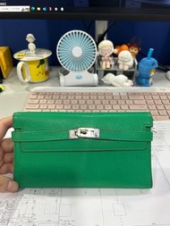 Hermes Kelly long wallet not to go