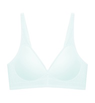 Triumph เสื้อชั้นในไม่มีโครง รุ่น Zone Easy P รหัส 10217874 สีฟ้าอ่อน 00JR