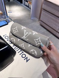 Louis Vuitton Wallet On Chain Ivy Grey Monogram