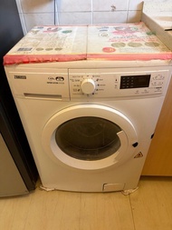 金章牌Zanussi(ZKN71246)洗衣機乾衣機（二合一洗衣乾衣機）