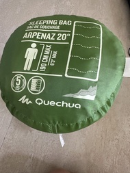 睡袋Quechua Arpenaz 20° Sleeping Bag for up to 190cm
