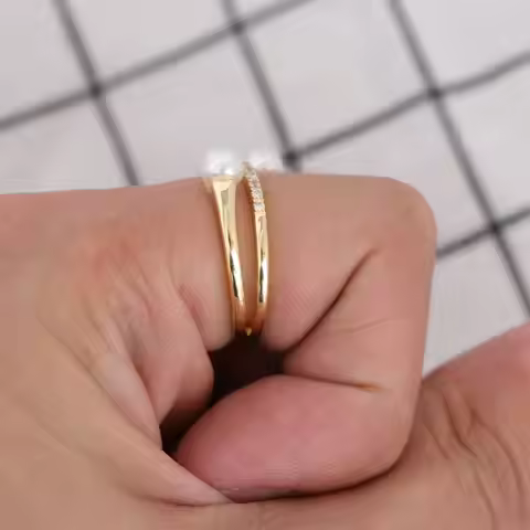 1Pcs Pearl Ring Stylish Handmade Women Jewelry Adjustable Fit for Any Occasion Fashion Ring for Moth