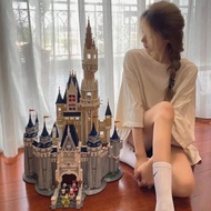 💝ReadyStocks💝 Disney Castle Lego toys 米奇 米妮 唐老鸭 迪士尼乐园 大型创意