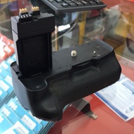 [USED] Phottix Battery Grip BP-550D (BG-E8) for Canon 550D,600D, 650D (Good Condition!)