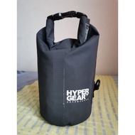 "USED" HyperGear Waterproof 5L Bag