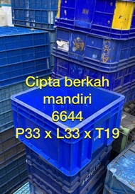 Box rapat container plastik 6644/Bak container plastik bekas 6644