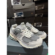 NB 2002R Protection Pack Rain Cloud