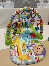 Fisher-Price 嬰兒音樂健身遊戲墊