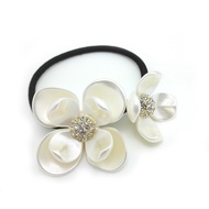 Penyepit Rambut Bunga Kristal (B79)