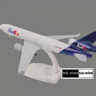 Airplane Model "FEDEX EXPRESS MD-11" 20cm High Quality Metal 1:400 Scale