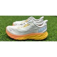 Hoka Arahi 6 Running Shoes Size: 40.5/25.5 cm.