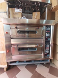 Brand new 2 deck 4 trays commercial oven