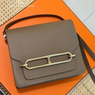 🌈Hermes🧡Roulis 23🧡威馬犬米色金扣🌈有單🧡99新 🌟evercolor皮🌟roulis23🌟roulis🌟notroulis19🌟豬鼻子🌟愛馬仕🌟