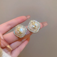 French Retro Exaggerated Luxurious Earrings
