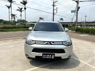 ＦＢ搜尋：Dora嚴選汽車買賣【2015年Mitsubishi Outlander 頂級7人座】豪華頂級休旅