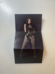 Itzy Yuna 迷你海報(born to be)