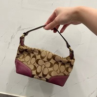 Coach拼紫色飯盒包