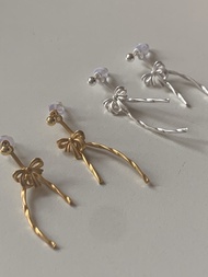 ต่างหูโบว์ Ribbon Earrings ก้านเงิน925 HER OBJECTIVE_EMIE RIBBON EARRINGS